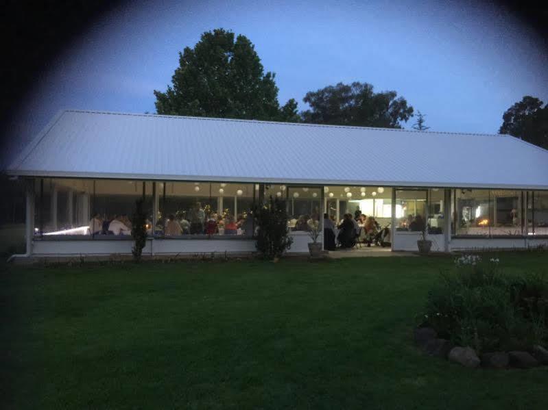 Warrumbungles Mountain Motel Coonabarabran Exterior photo